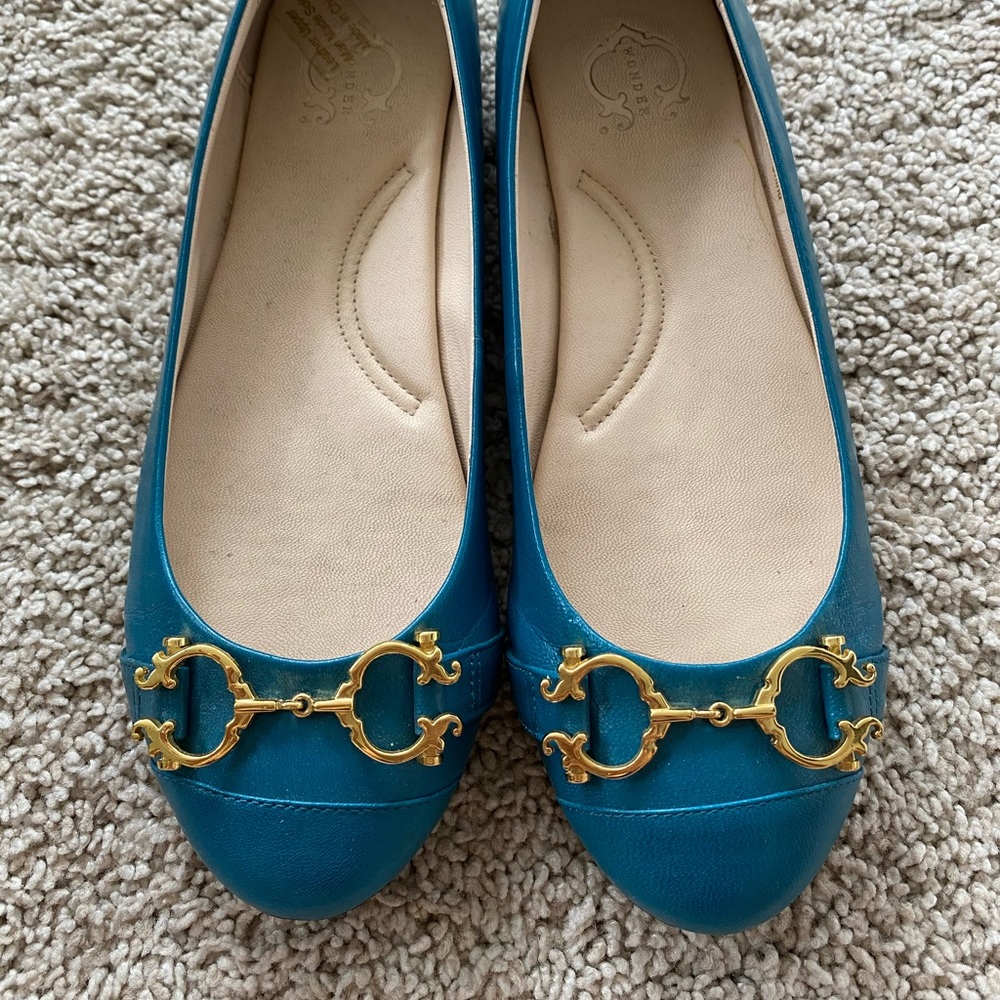 C Wonder shoes